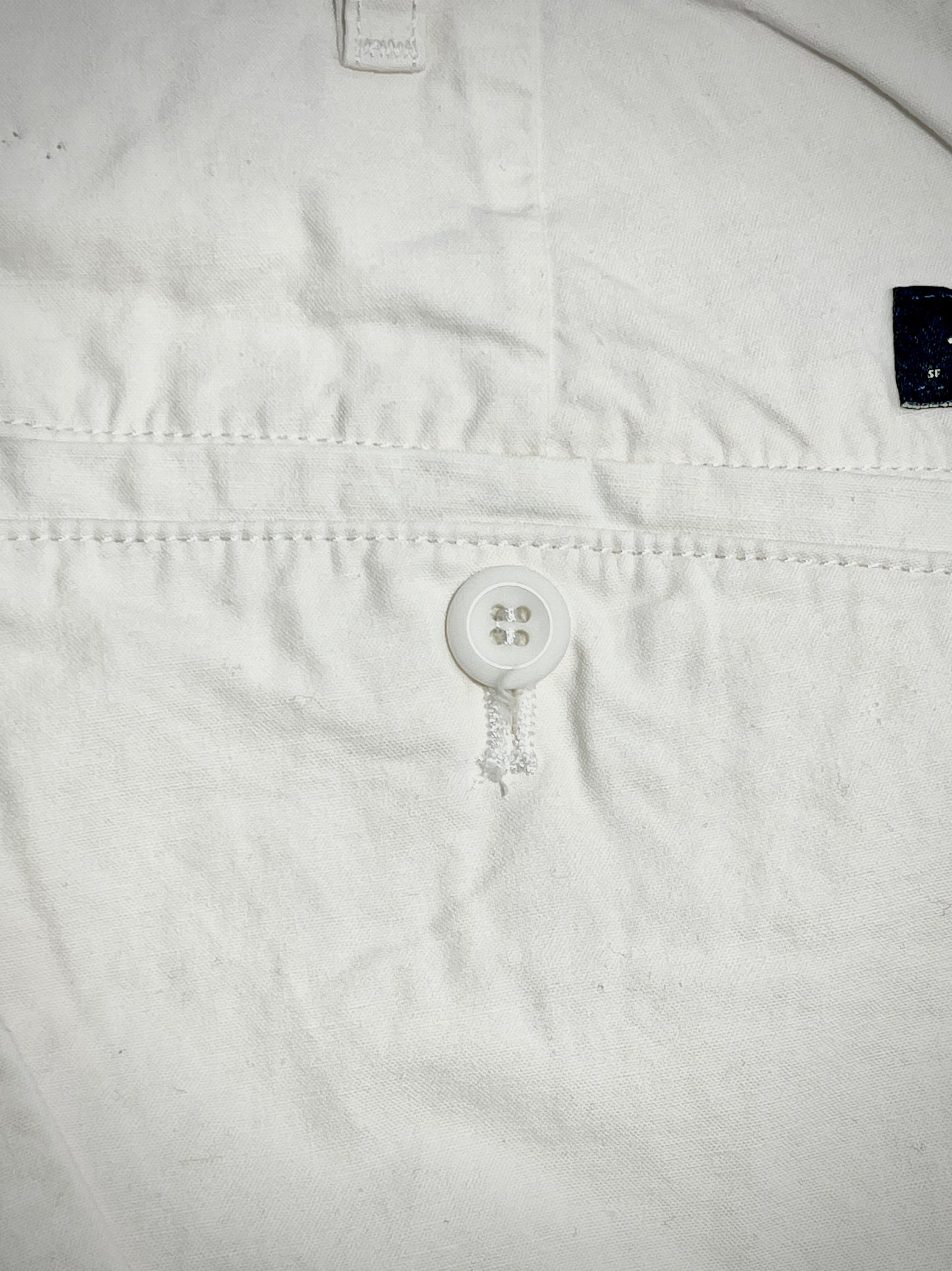 Relaxed tapered-fit chino
